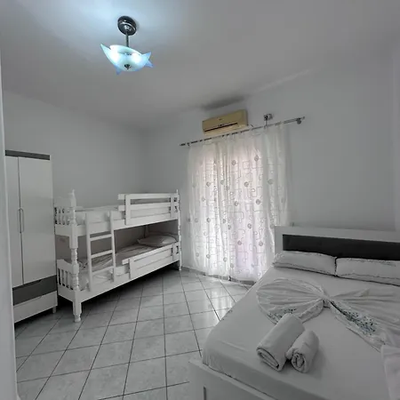Apartment Caushi
