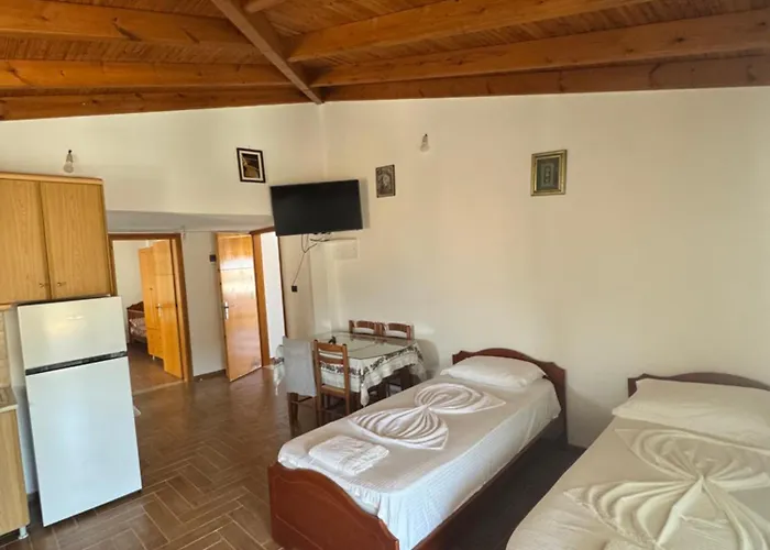 Caushi Apartament Ksamil